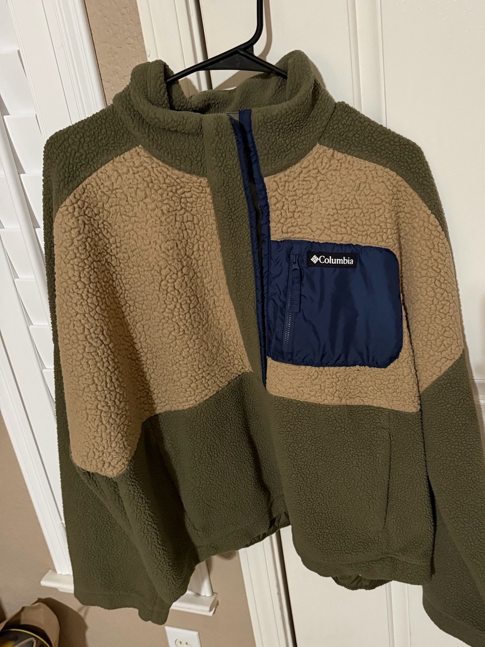 Columbia Woman’s Olive & Tan Sherpa Fleece Jacket with Navy Pocket